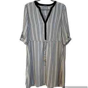 H&M Dress Striped Black & White Feathered Print Drawstring Waist V-Neck Size 14